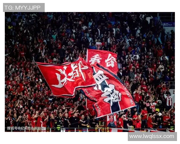 上海海港迎战成都蓉城：激烈角逐助力中超乐透舞台